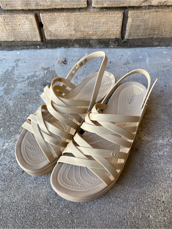 CROCS Shoes - Crocs Women's Sz 8 Brooklyn Low Wedge Sandals Cream LiteRide Foam Footbed.